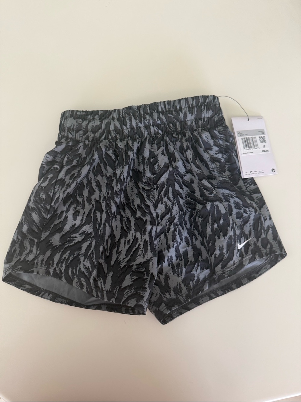 Nike Big Girls Black & Gray Printed Running Shorts, XS, NWT